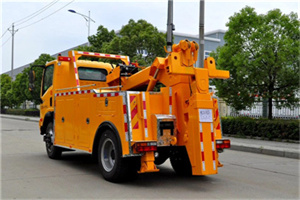 克山高速路拖车费